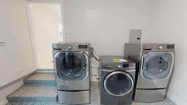 1 BR in East Palo Alto