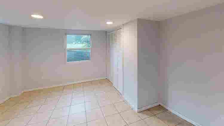 1 BR in Washington