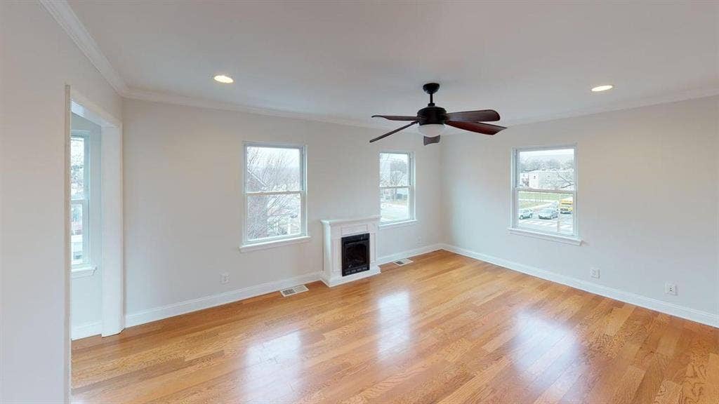 1 BR in Washington
