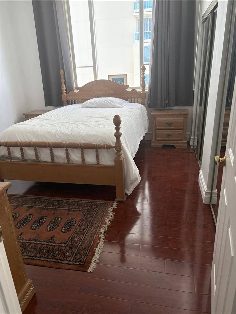 Room for rent all included.