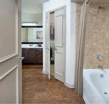Master suite in Candem Aventura