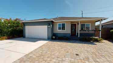 1 BR in East Palo Alto