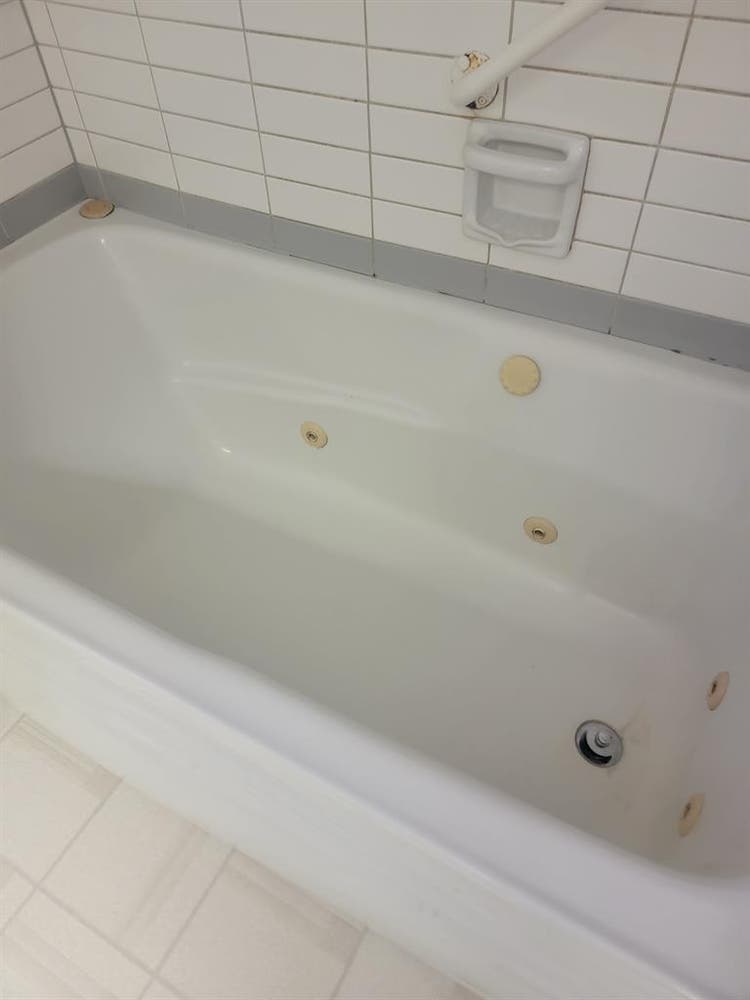 room for rent walk to u of c