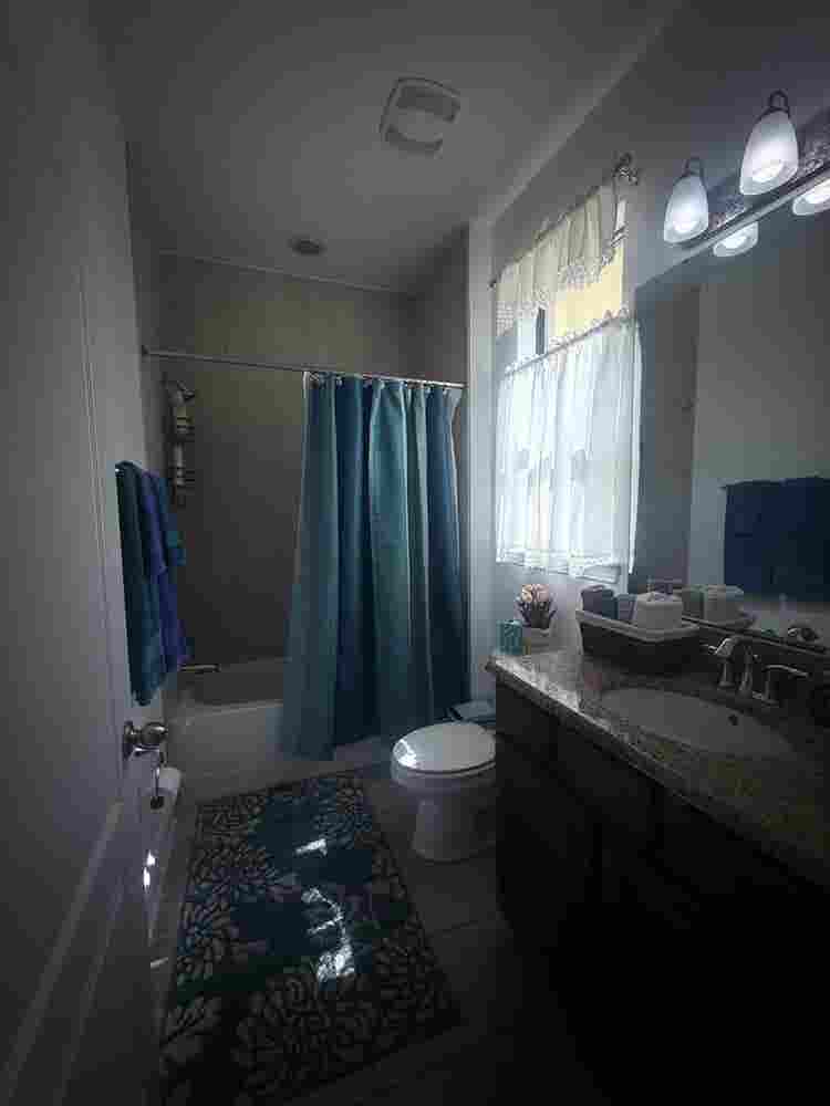 Comfortable room for rent