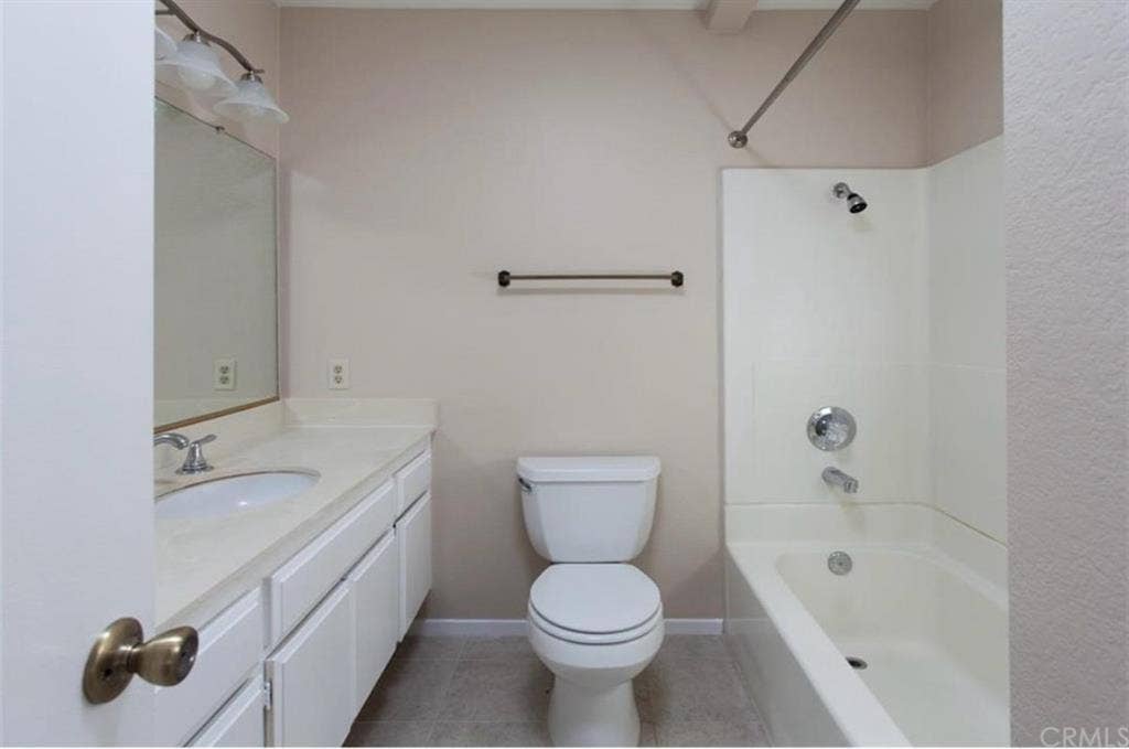 Room for rent near UCI