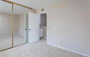 Room for rent near UCI