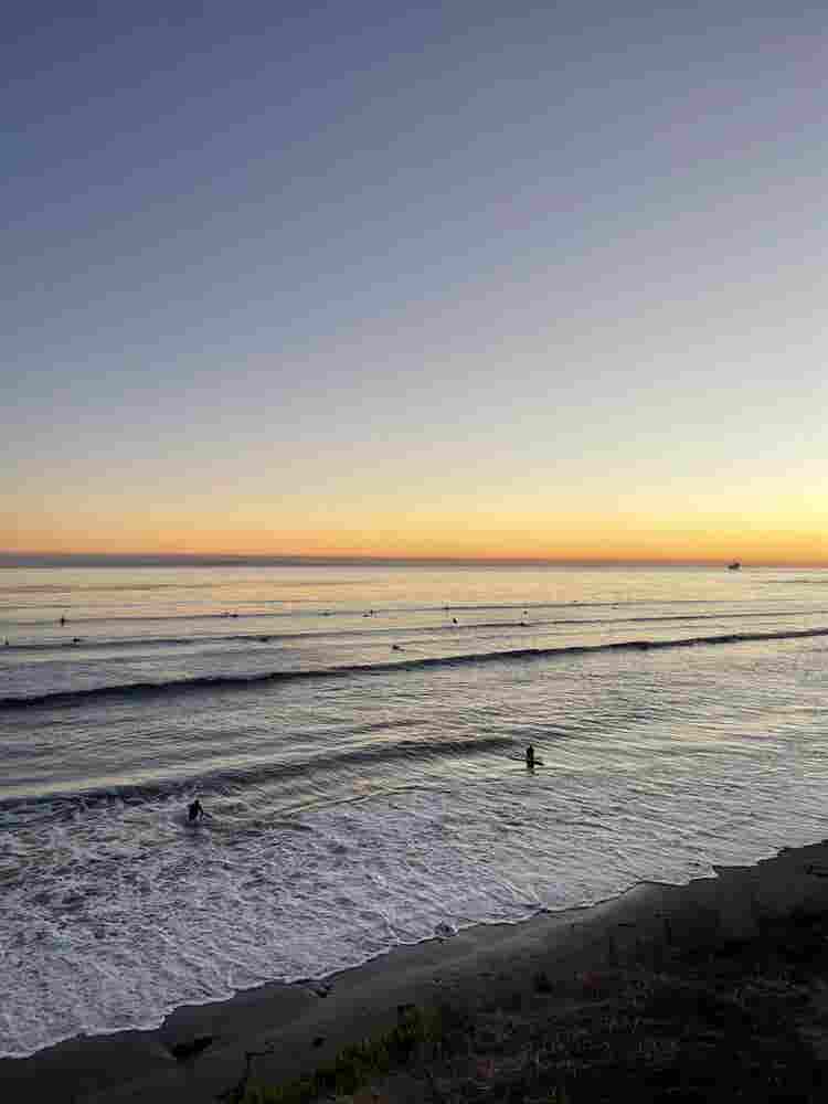 Sublease  Del Playa Unit