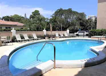 $ Room in Ft Lauderdale
