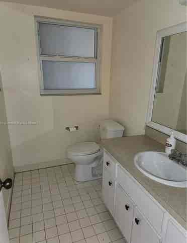 $ Room in Ft Lauderdale