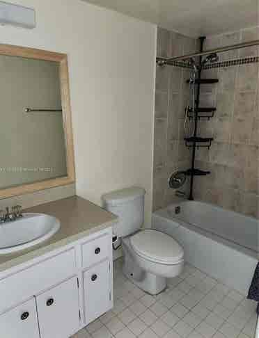 $ Room in Ft Lauderdale