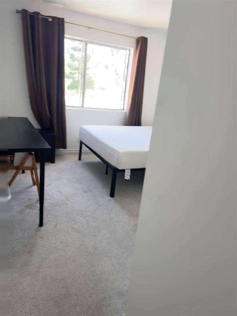 Nearby the UCI in Irvine for rent