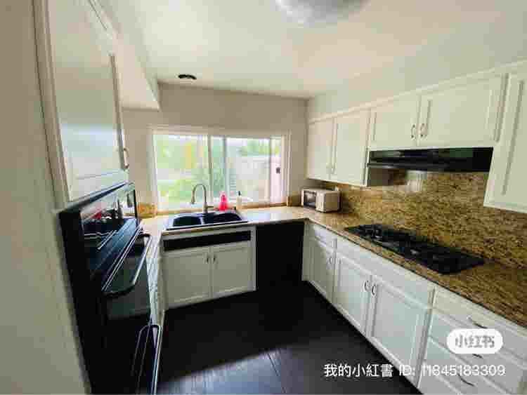 Nearby the UCI in Irvine for rent