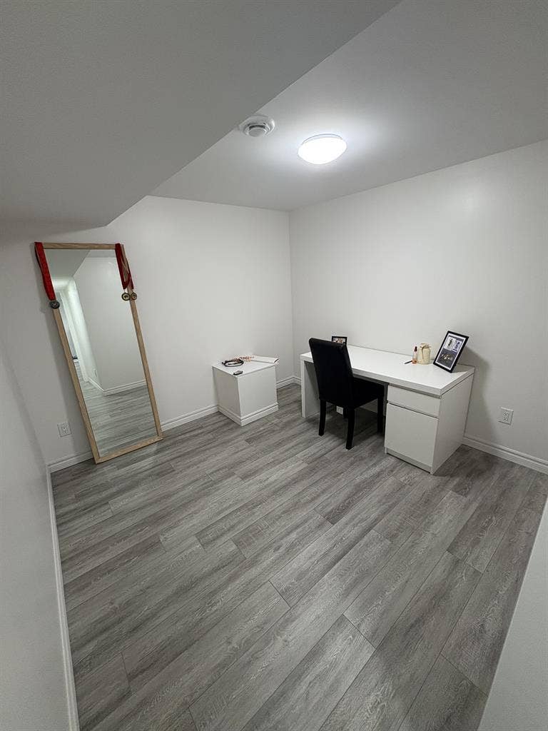 1 Bed + Den, 1 Bath