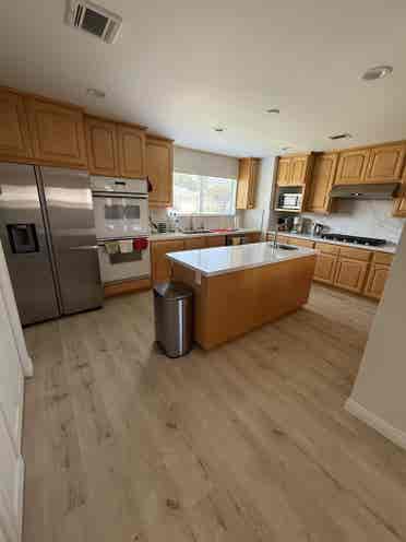 Tenant Wanted in North Hills!