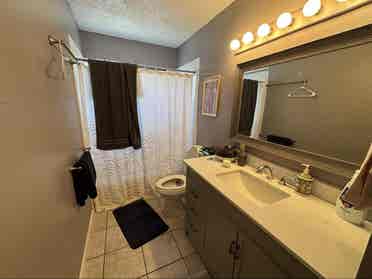 Room for rent on Westside