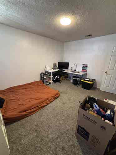 Room for rent on Westside