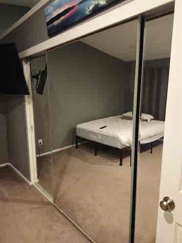 Spacious Room/Bath Pet-Friendly