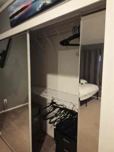 Spacious Room/Bath Pet-Friendly