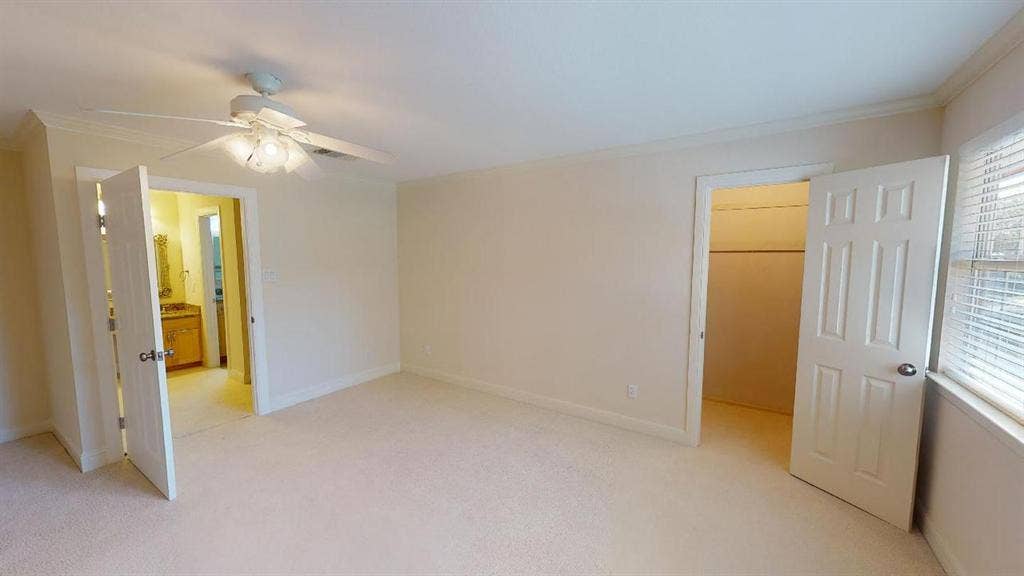 1 BR in Austin