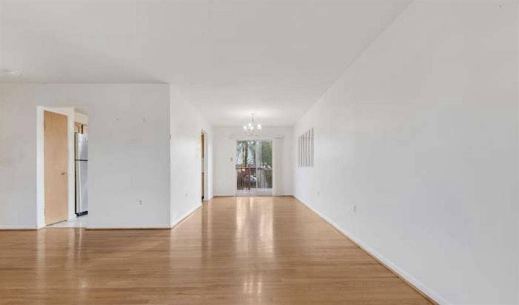 Private Bedroom in District Heights
