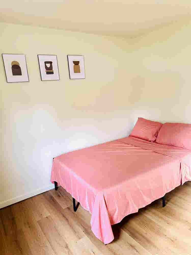 Private Bedroom in District Heights