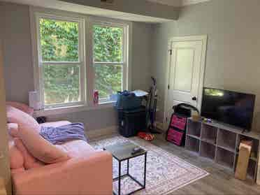 August sublet
