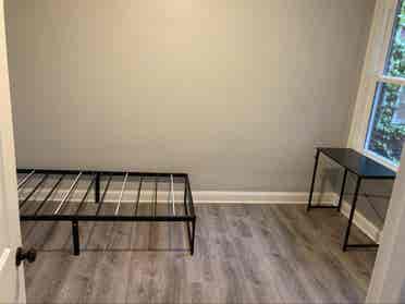 August sublet