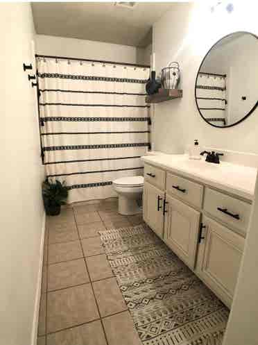 Looking for Roommates - 2 Rooms