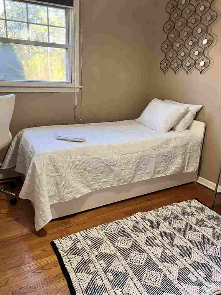 Nestled Newington Nook-Quiet & cozy