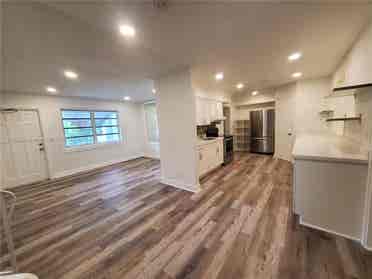 Private Room with Share Bathroom