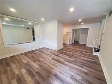 Private Room with Share Bathroom