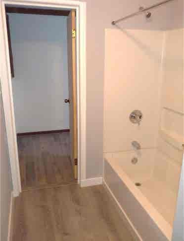 bath Apartment