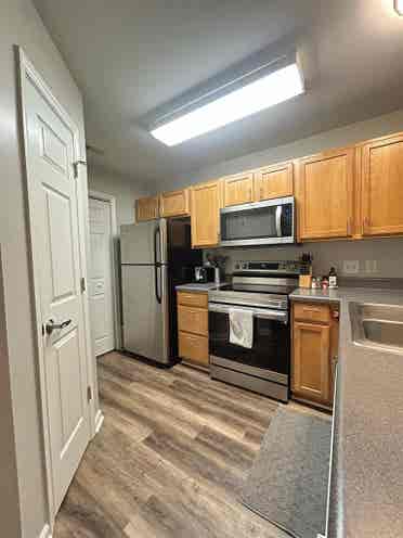 Looking for roommate ! Urgent !