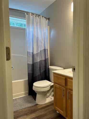 Looking for roommate ! Urgent !