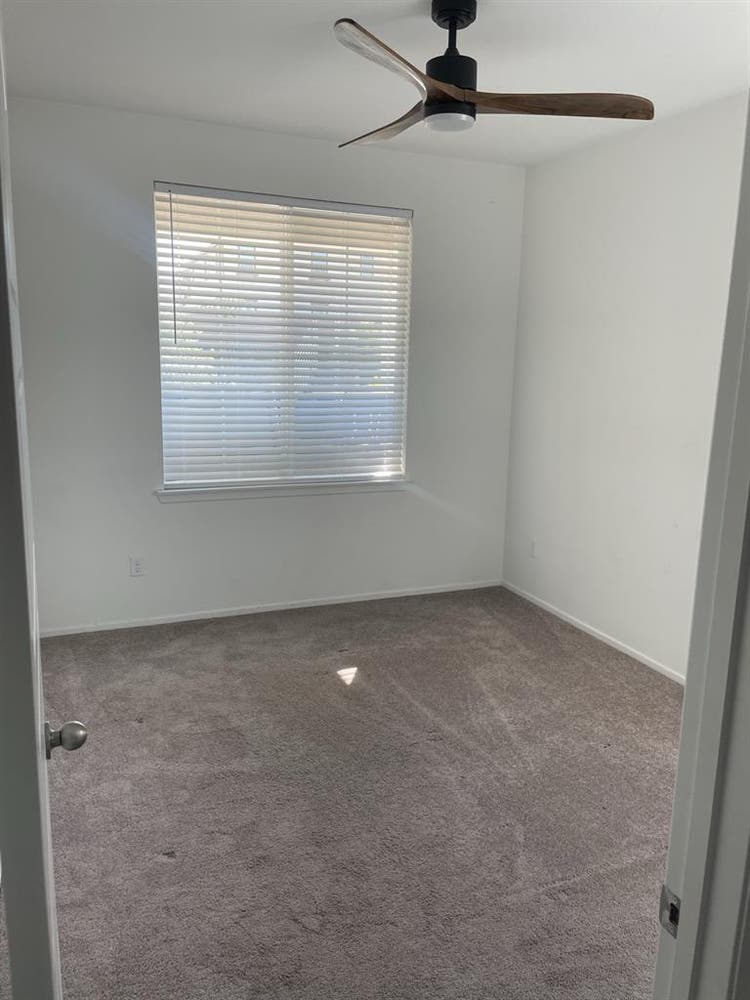Rooms for rent in Banning Atwell