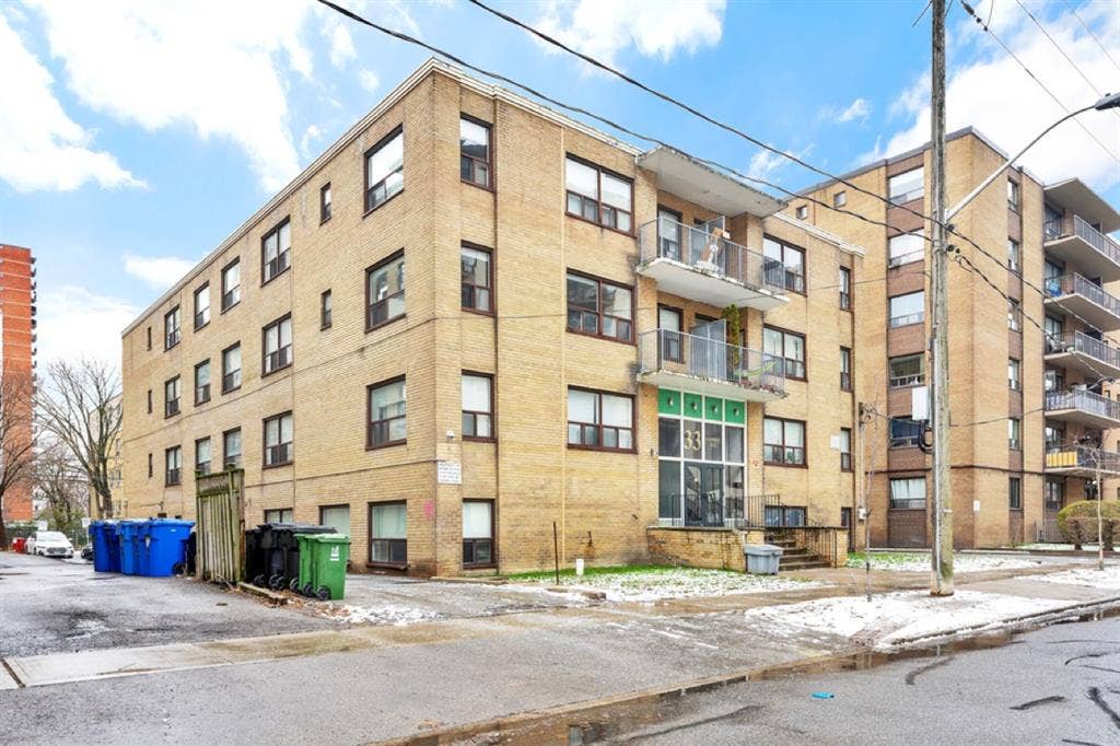 1 private bedroom for rent