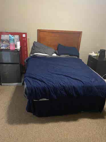 1 private room for rent near ACU