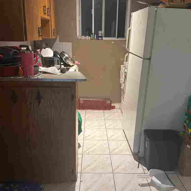 Urgently needing a roommate