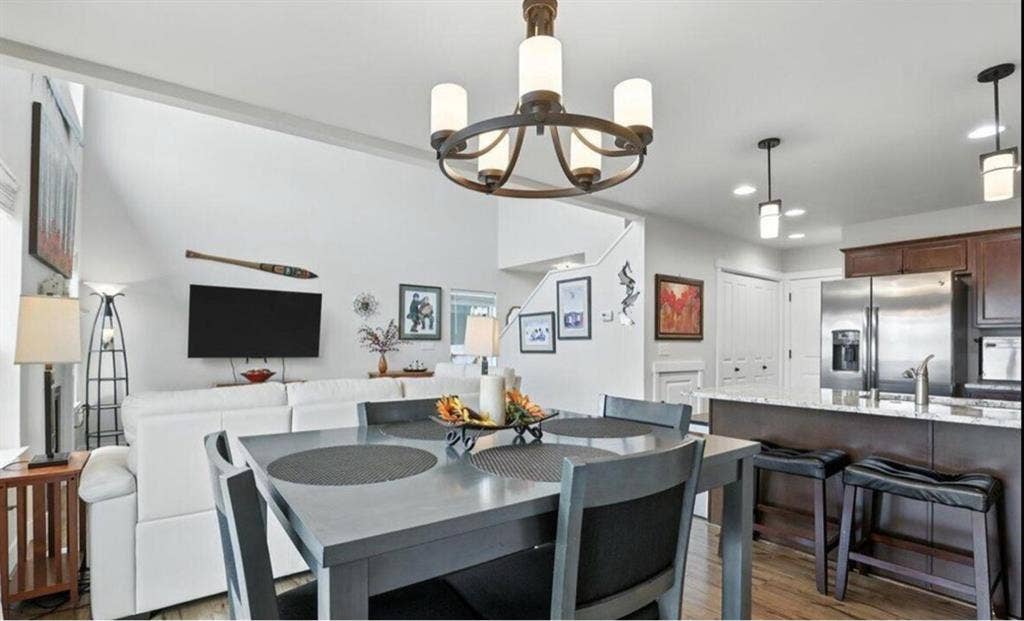 Furnished room plus Utilities/WiFi