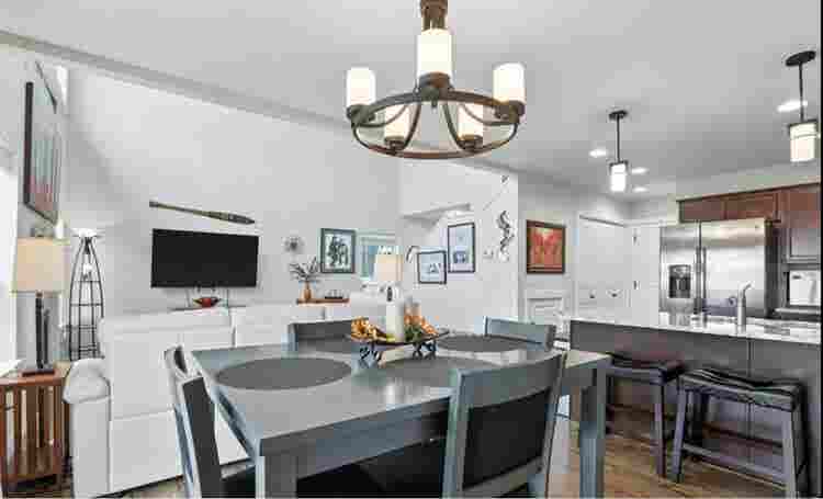 Furnished room plus Utilities/WiFi