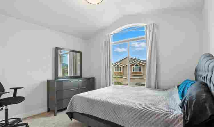 Furnished room plus Utilities/WiFi