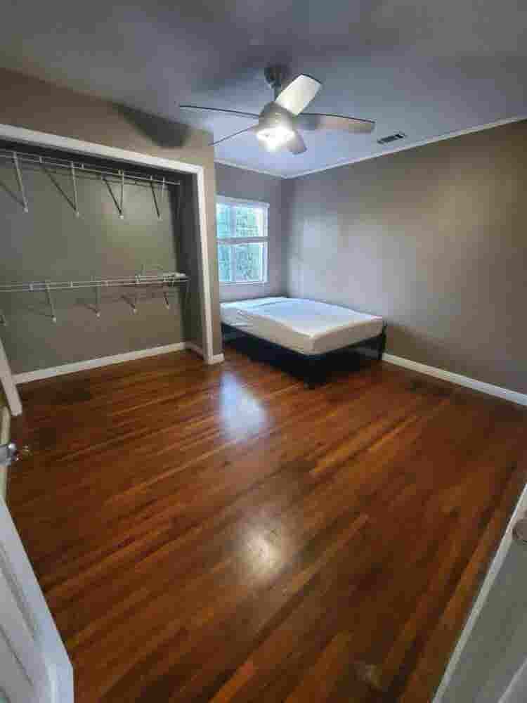 Private room for Rent