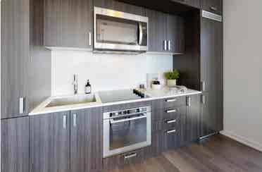 Room in Yonge & Eglinton - Sept 1st