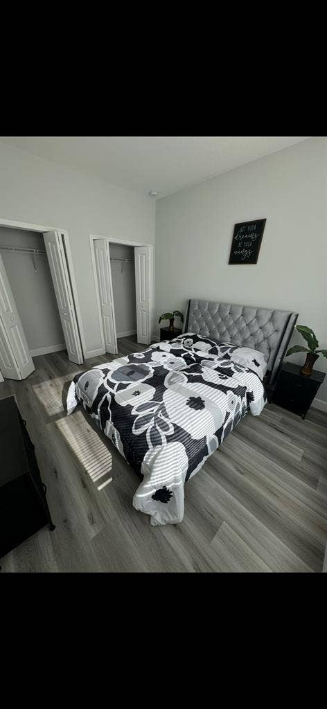Beautiful furnished room for rent