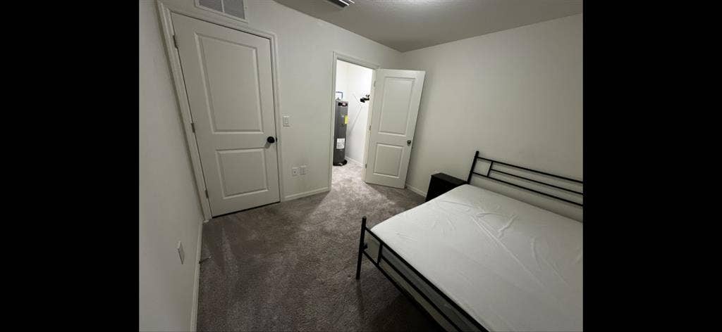 Furnished bedroom all included