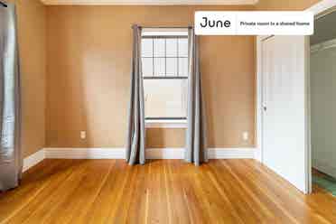 4 BR in Boston