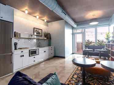 Modern 1 bedroom apt. for sublet!