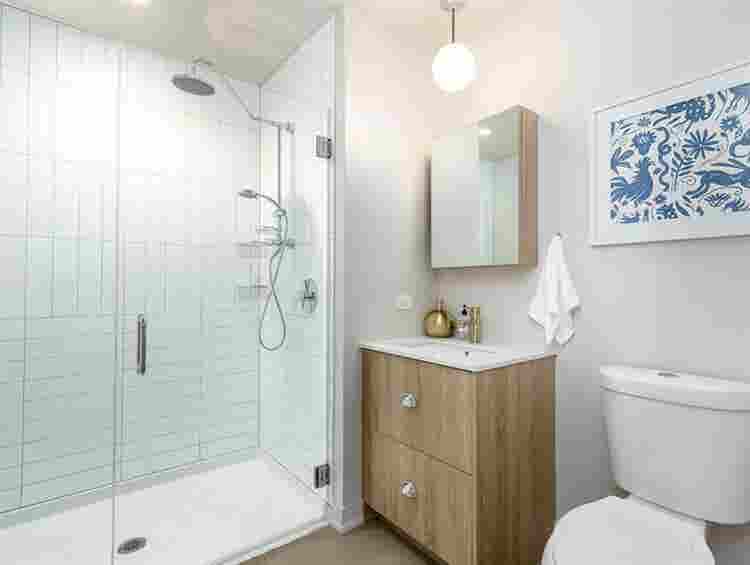 Modern 1 bedroom apt. for sublet!
