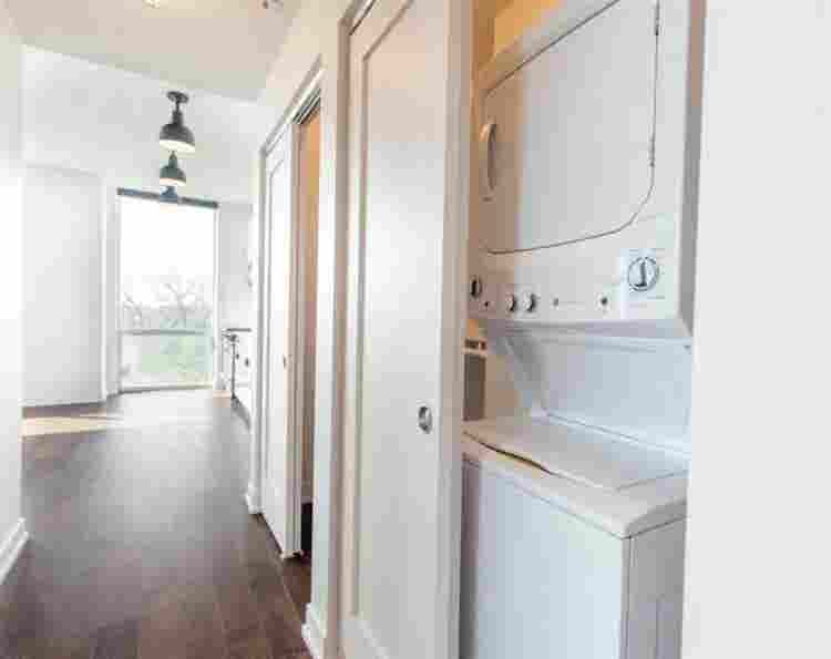 Modern 1 bedroom apt. for sublet!