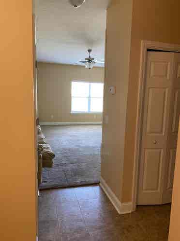 2 Rooms available